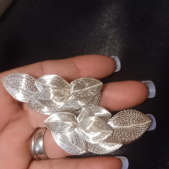 Vintage Germany silver wire wrap clip on leaf earrings stamped - Picture 2 of 9